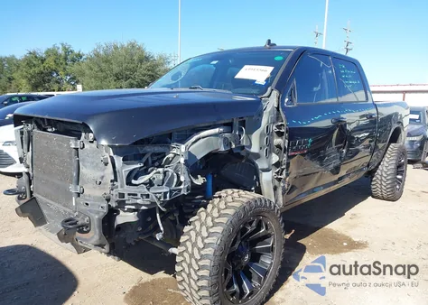 2018 Ram 2500 Laramie 4X4 6'4 Box z USA, uszkodzony, nr VIN 3C6UR5FL6JG334172